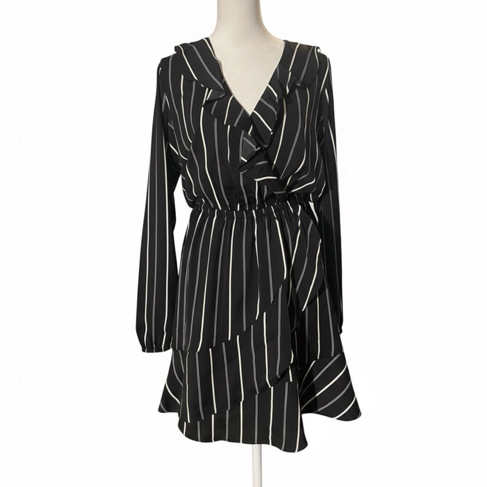 NWT Express Black White Striped Ruffle Wrap Dress Size L Long Sleeve Mini.